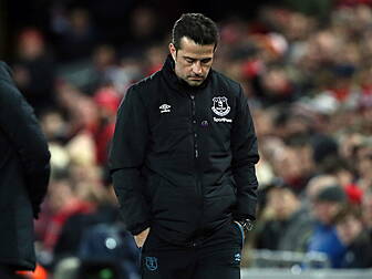 Everton sack Marco Silva after...